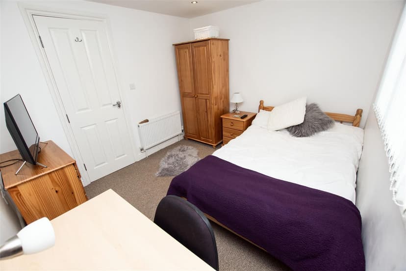 111, Westminster Road - Image 6