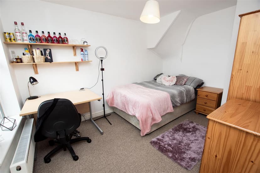 111, Westminster Road - Image 5