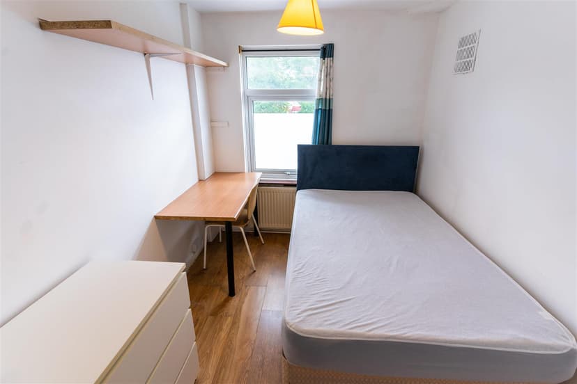 371, Harborne Lane - Image 5