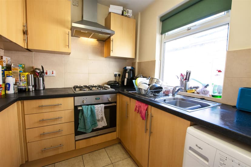 124, Teignmouth Road - Image 10