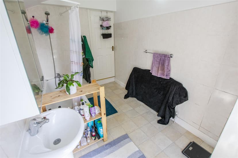 124, Teignmouth Road - Image 1