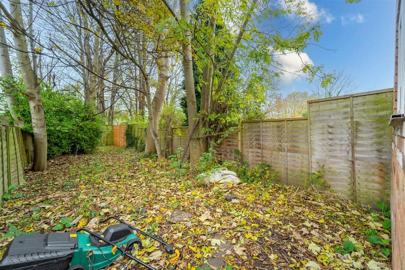 264, Hubert Road - Image 1