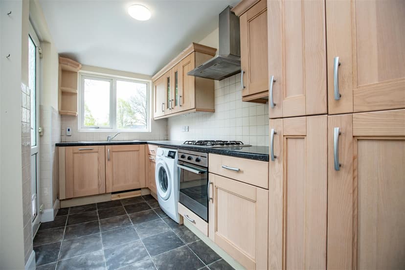 64, Quinton Road - Image 11