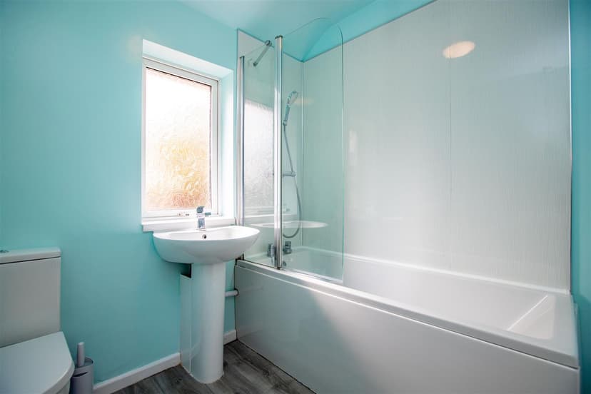 64, Quinton Road - Image 2