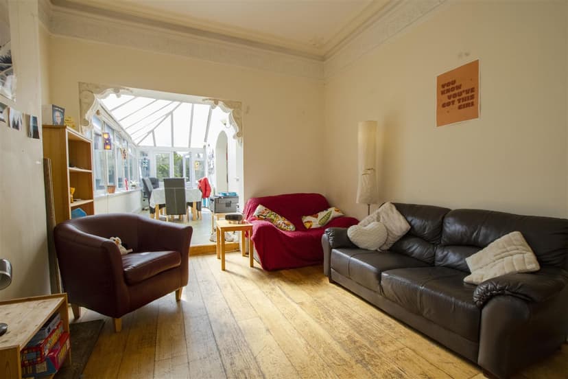 1, St. Edwards Road - Image 22