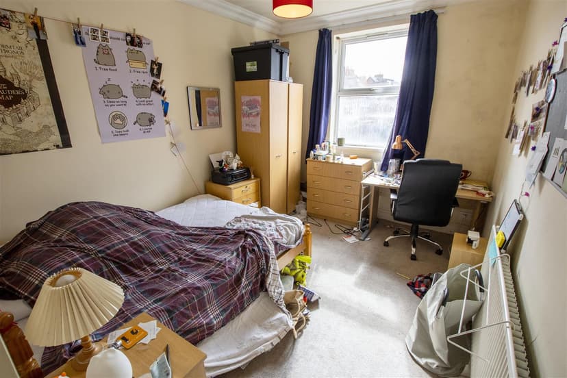 1, St. Edwards Road - Image 15