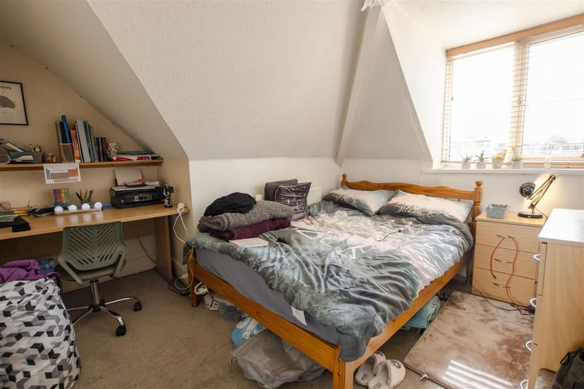 1, St. Edwards Road - Image 9