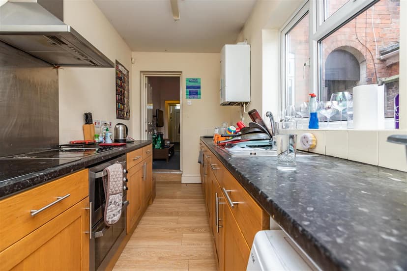 89, Dawlish Road - Image 9