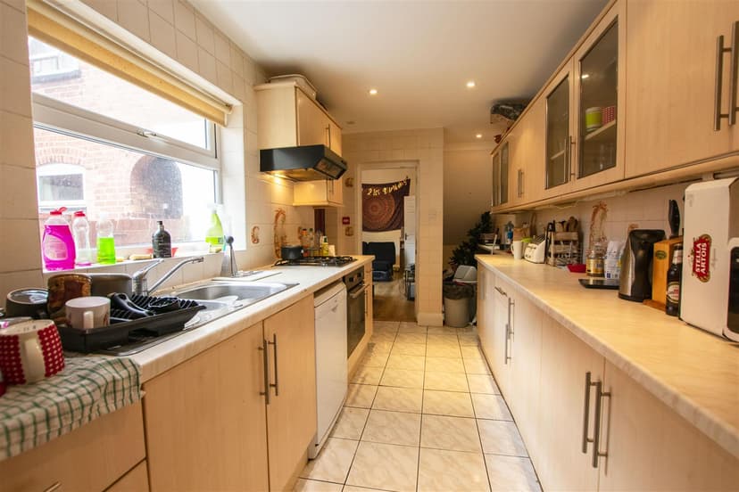 228, Heeley Road - Image 13