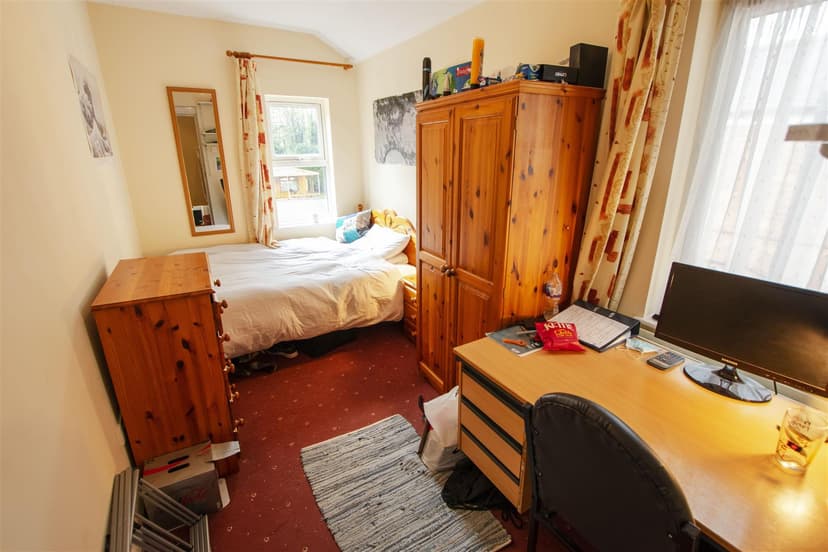 228, Heeley Road - Image 7