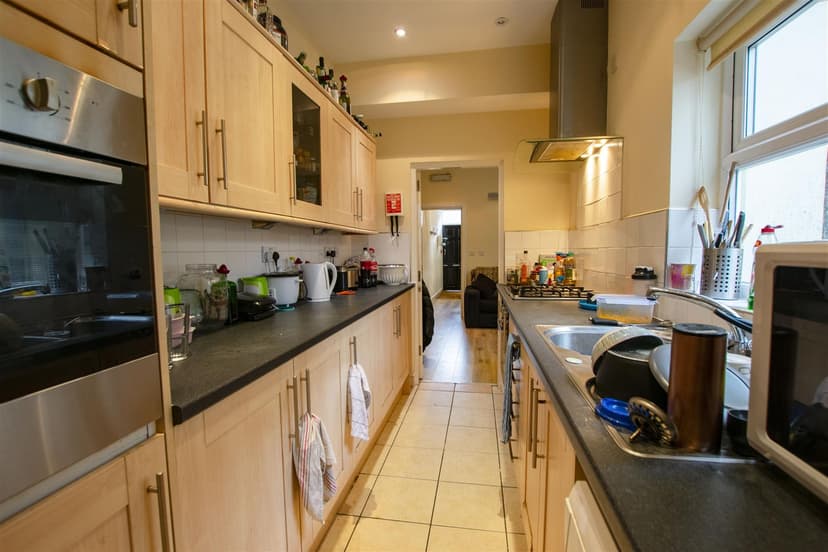 275, Heeley Road - Image 13