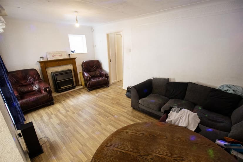 91, Lodge Hill Road - Image 9