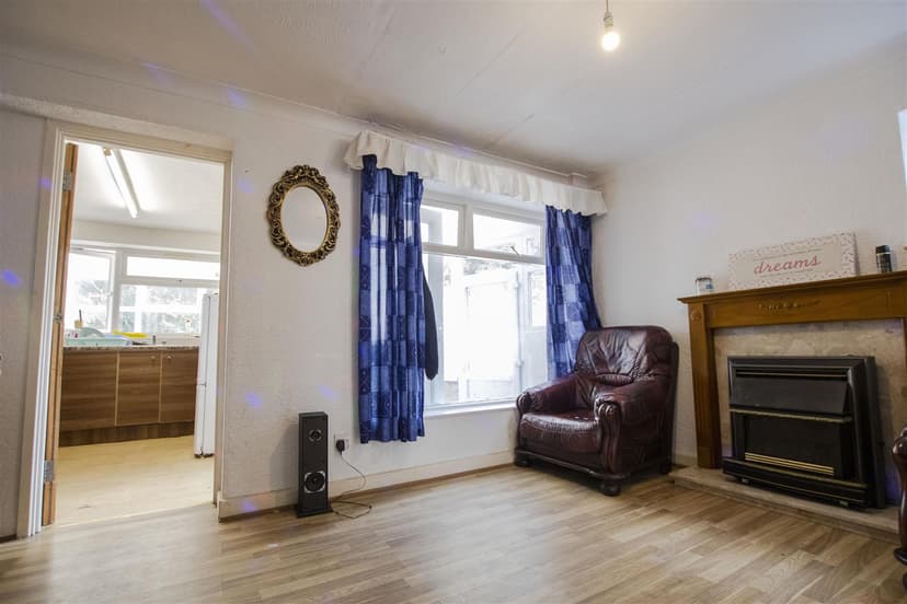 91, Lodge Hill Road - Image 8