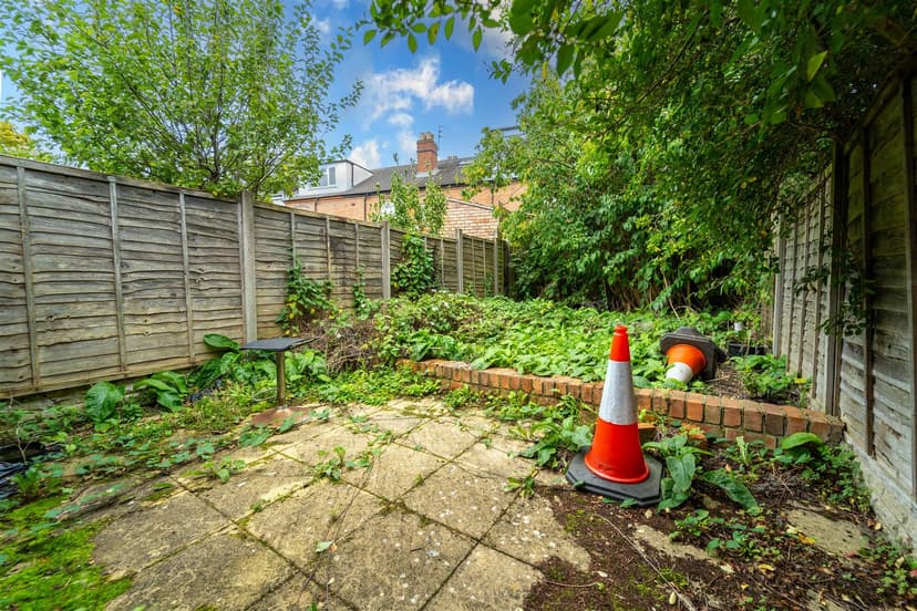 54, Exeter Road - Image 2