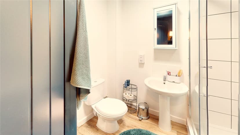 Flat 18, Twyning Road - Image 2