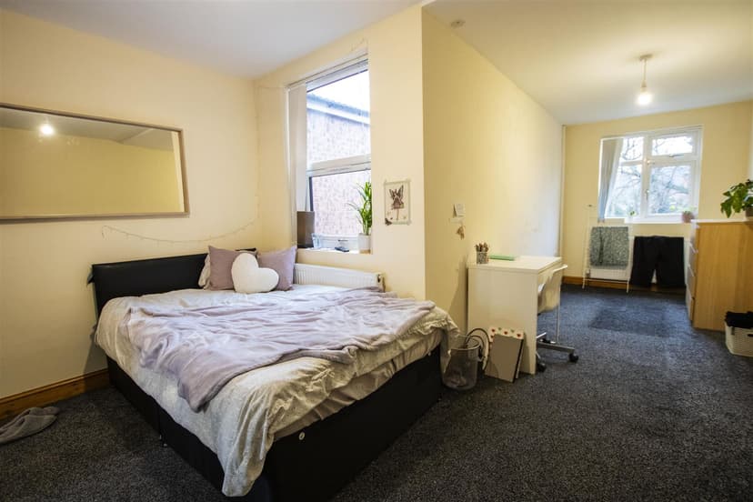 217a, Tiverton Road - Image 9