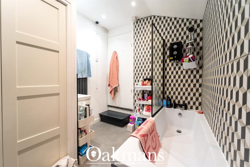 69, Lea House Road - Image 15