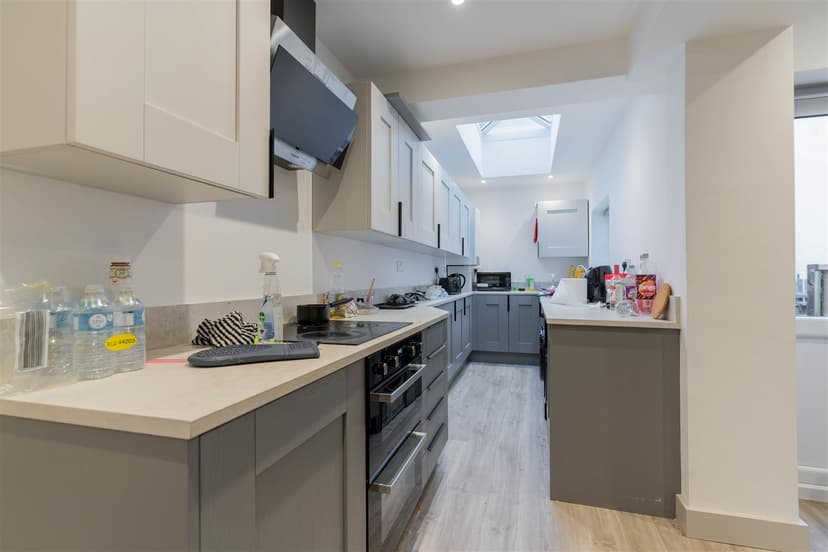 14, Exeter Road - Image 23
