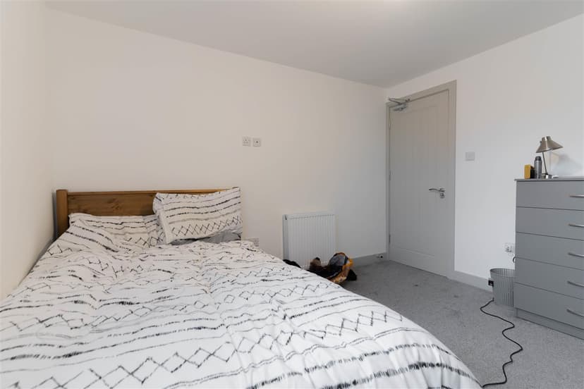 14, Exeter Road - Image 10