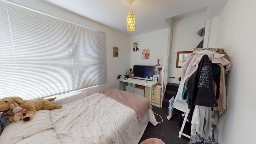 Upper North Street - Image 5