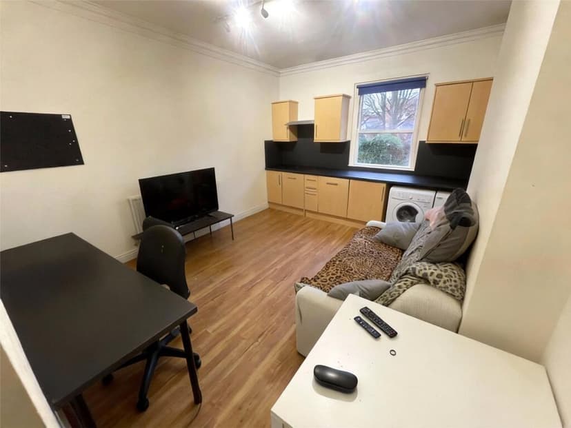 St Michaels Hill - Image 2