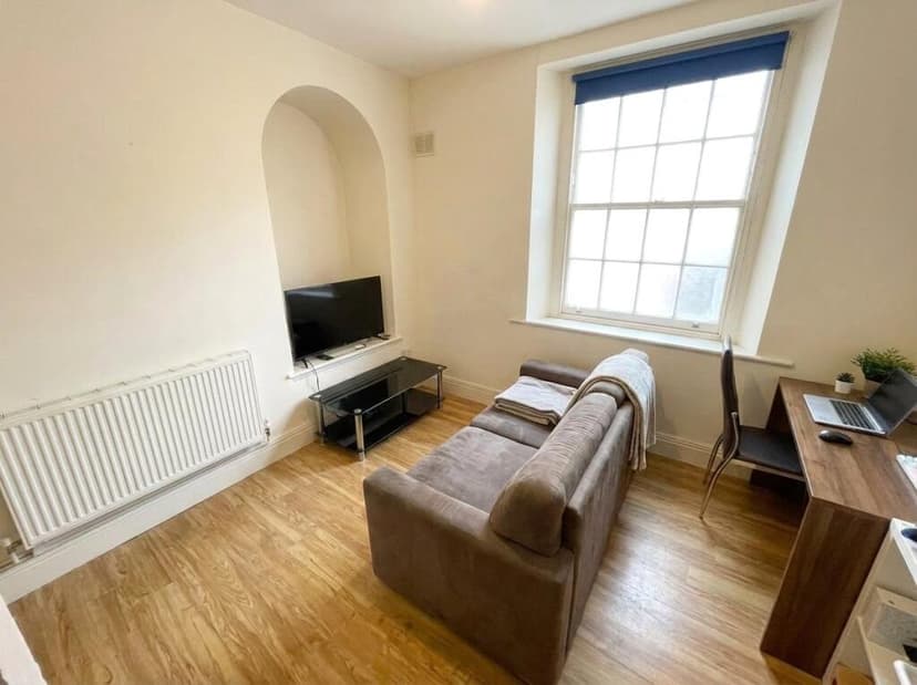 St Michaels Hill - Image 4