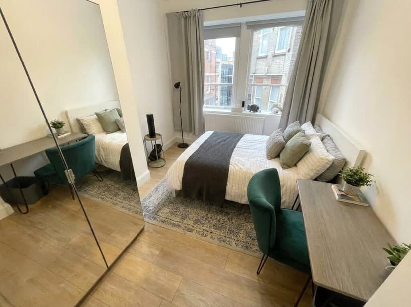 Carlton Chambers - Image 1