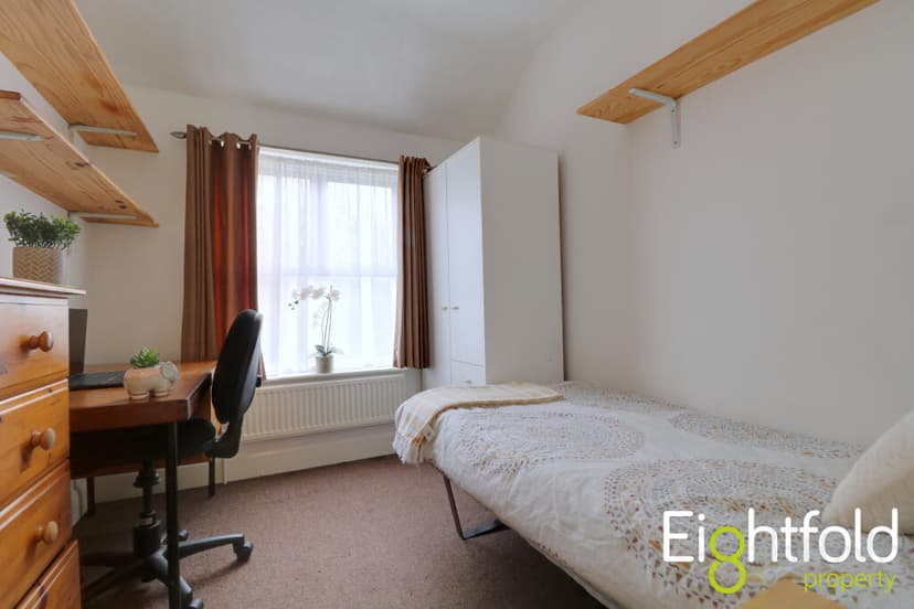 Coombe Road - Image 3