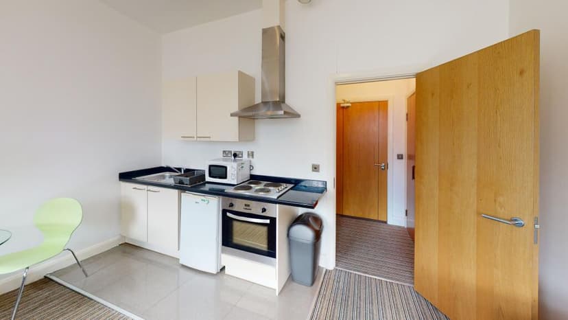 Carlton Chambers S13 - Image 2