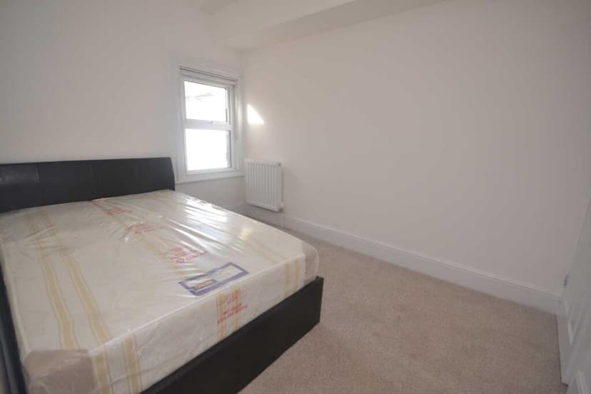 Edgehill Street - Image 5