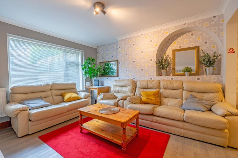 Ashburnham Drive - Image 8