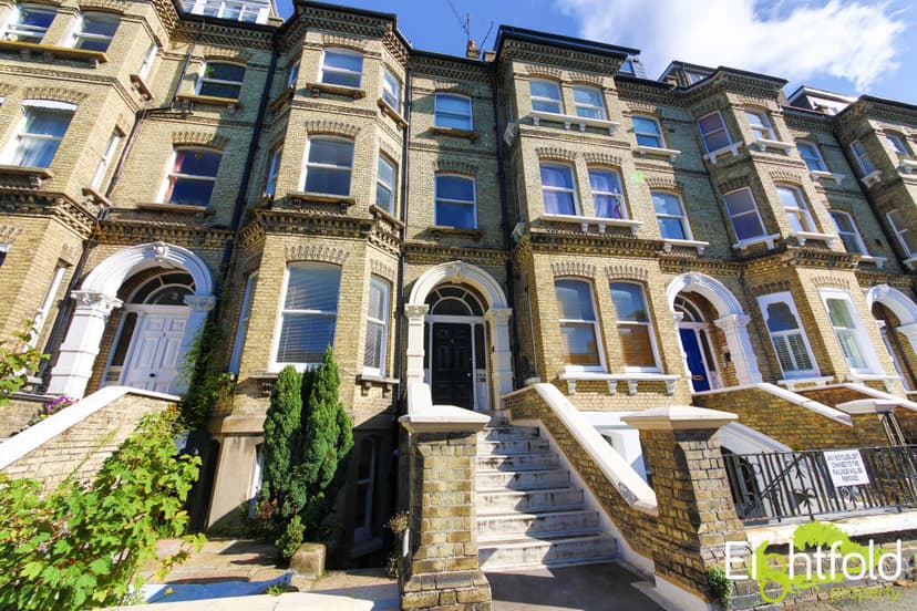 Cromwell Road - Image 3