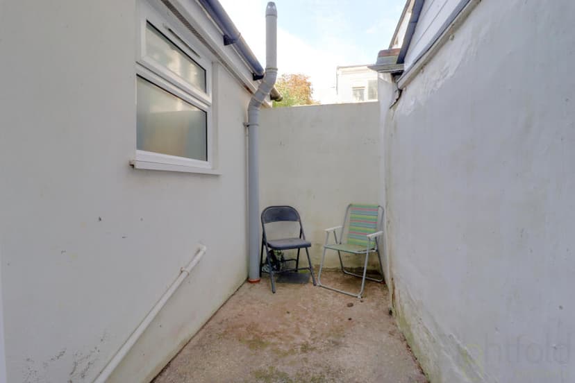 Southover Street - Image 3