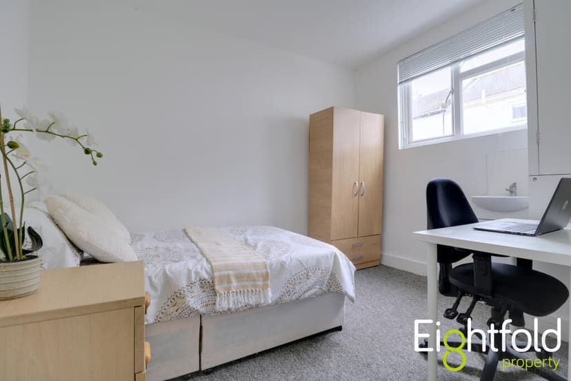 St. Mary Magdalene Street - Image 5