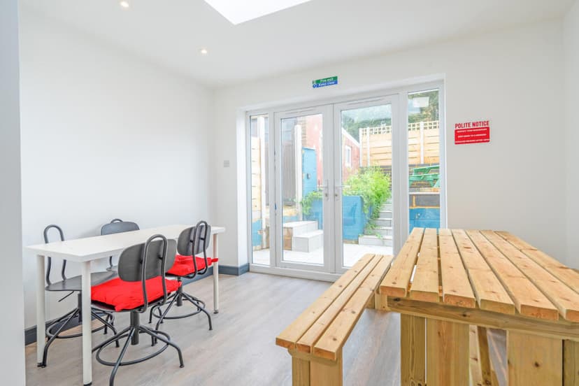 Bevendean Crescent - Image 8