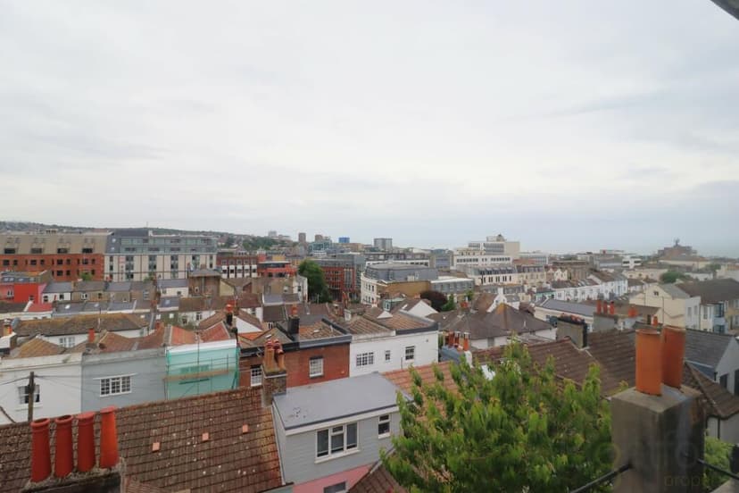 Buckingham Street - Image 3