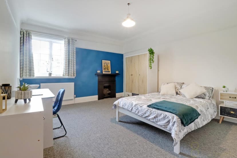 York Place - Image 6