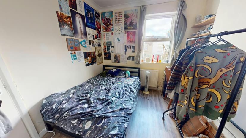 Bernard Road - Image 8