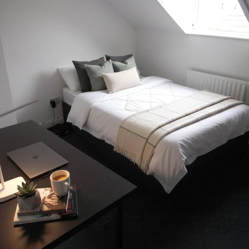 Chesterfield Road - Image 1