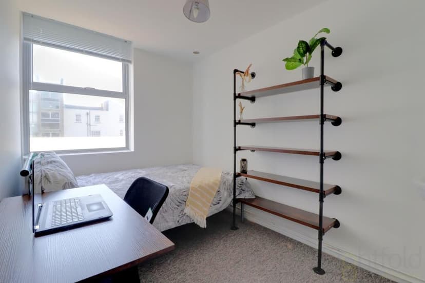 Little Preston Street - Image 4