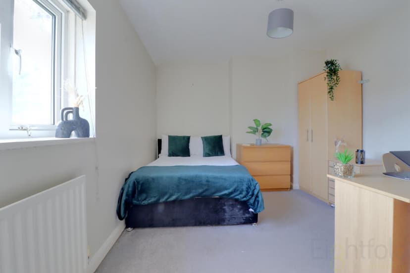 Hereford Street - Image 2