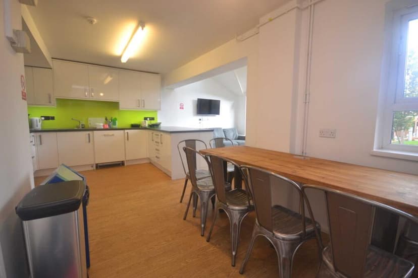 Allcroft Road - Image 2