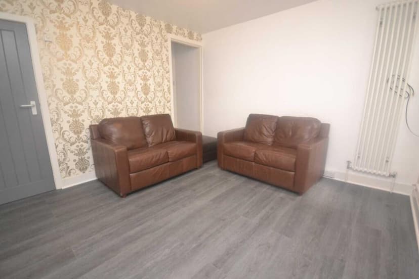 Amherst Road - Image 4