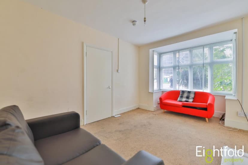 Richmond Place - Image 3