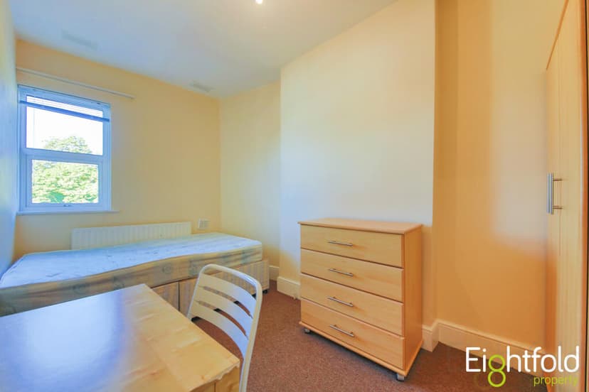 Ditchling Road - Image 5