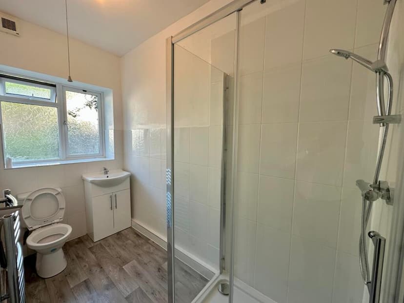 Southampton Street - Image 2