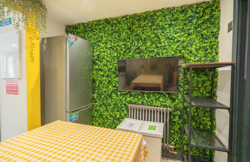 New England Road - Image 7