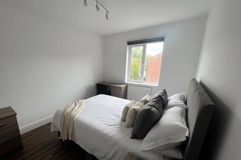 Lanaway Road - Image 5