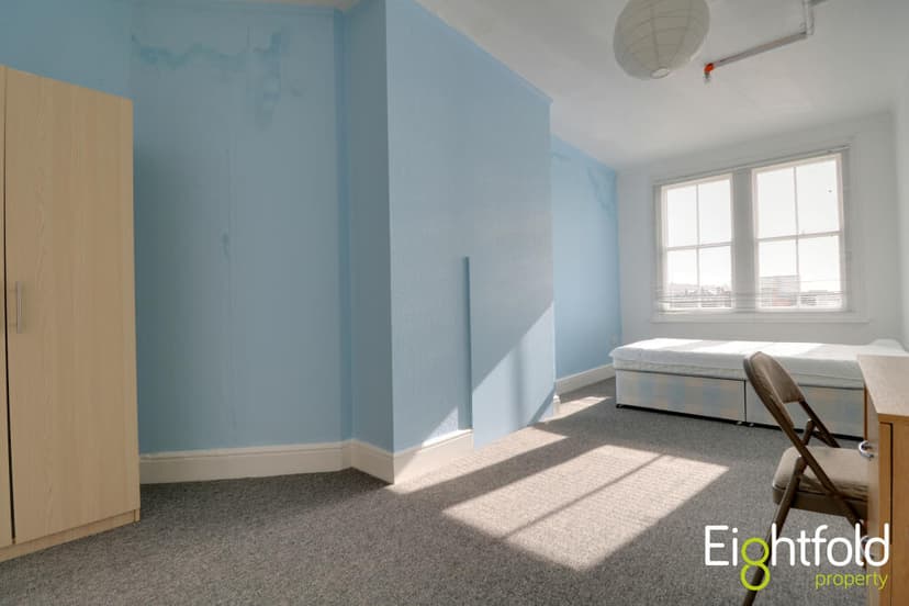 West Street - Image 7