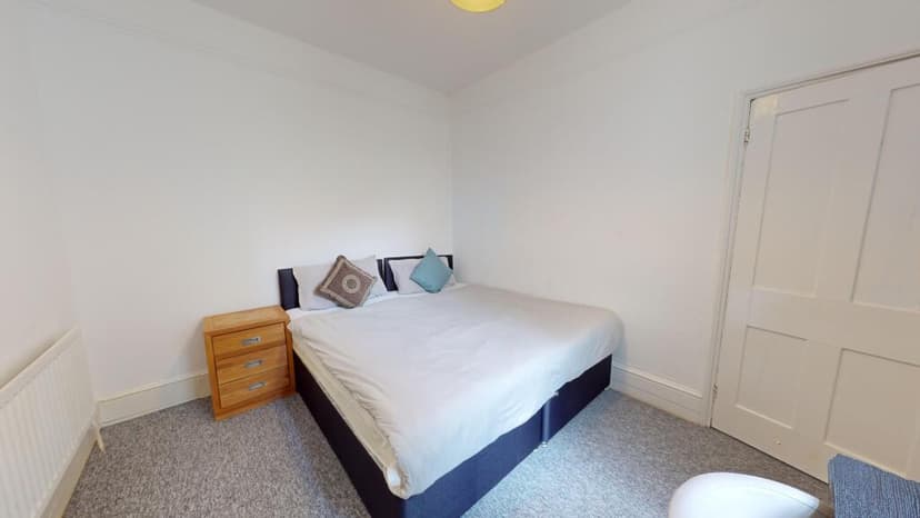 Norfolk Road - Image 1